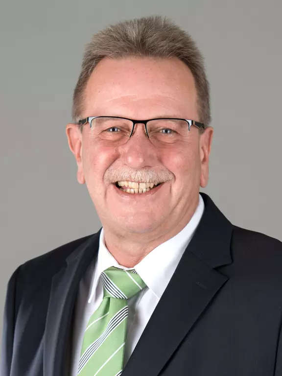 Arnold Ruster