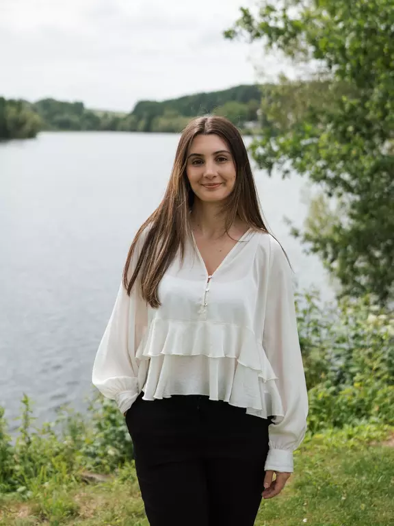 Vjosa Neziraj