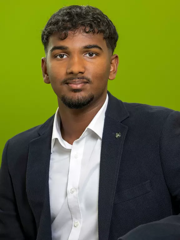 Thanushan Tharshanan