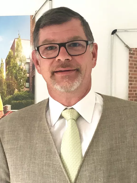 Dirk Ahrens