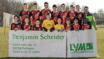 Ein neuer Trikotsatz für die U11 des FC Puchheim