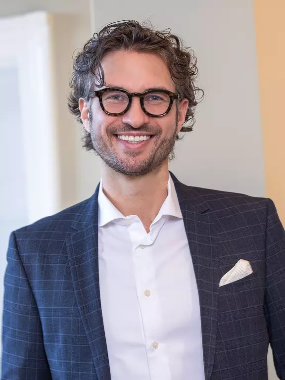 Stefan Bach