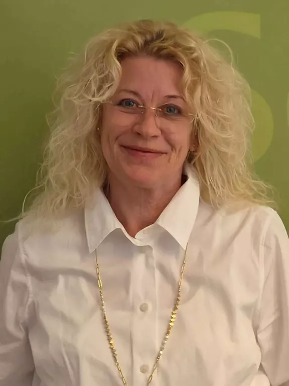 Iris Kosthaus