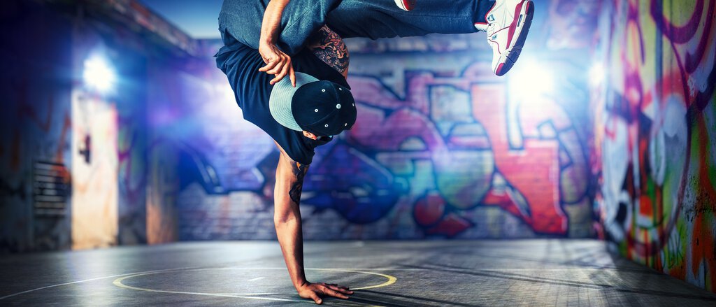 Handstand