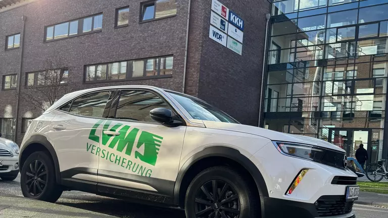 Wir kümmern uns: LVM-Versicherungsagentur Dirk Lensing