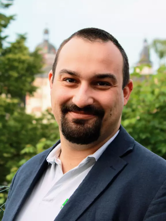 Luca Roland Schäfer