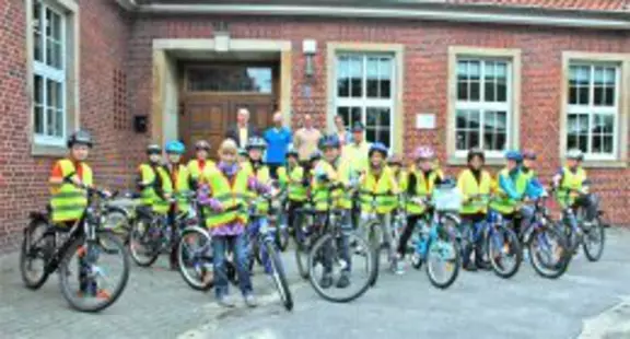 LVM Versicherung bringt Grundschüler zum Leuchten