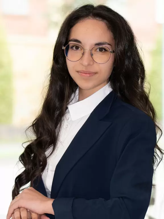Eda Feyzi