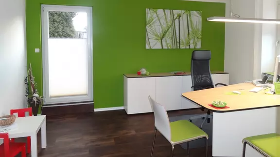 Machen Sie mit uns einen Rundgang durch unsere neuen Räume ....