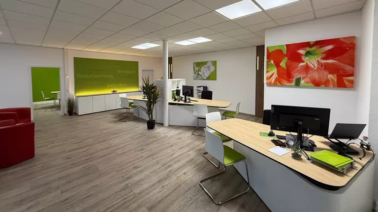 Ich kümmere mich: LVM-Versicherungsagentur Lukas Drozdowski