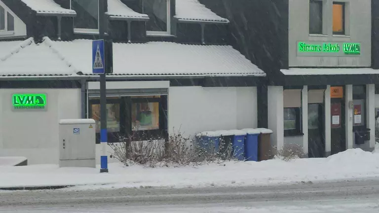 Wir kümmern uns: LVM-Versicherungsagentur Simone Jakob