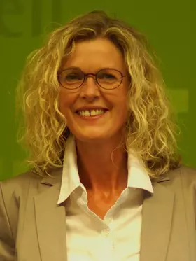 Insa Töllner