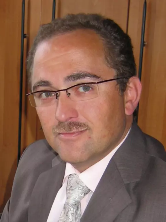 Bernhard Schmidt