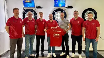 Neue Trikots für die Darts-Abteilung 