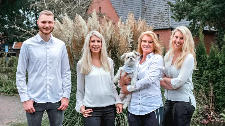 Wir kümmern uns: LVM-Versicherungsagentur Anneliese Stevens