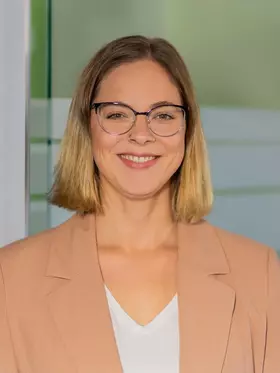 Alina Hins