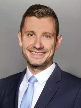 Dominik Fischer