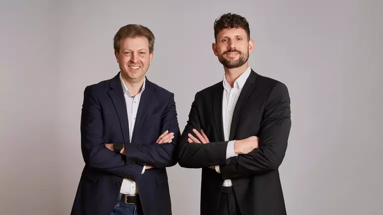 Wir kümmern uns: LVM-Versicherungsagentur Adriano Ciaramella