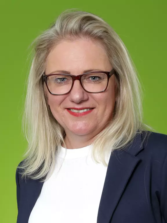 Annette Baron