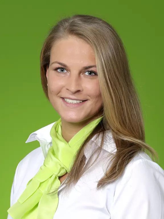 Laura Hoffmann