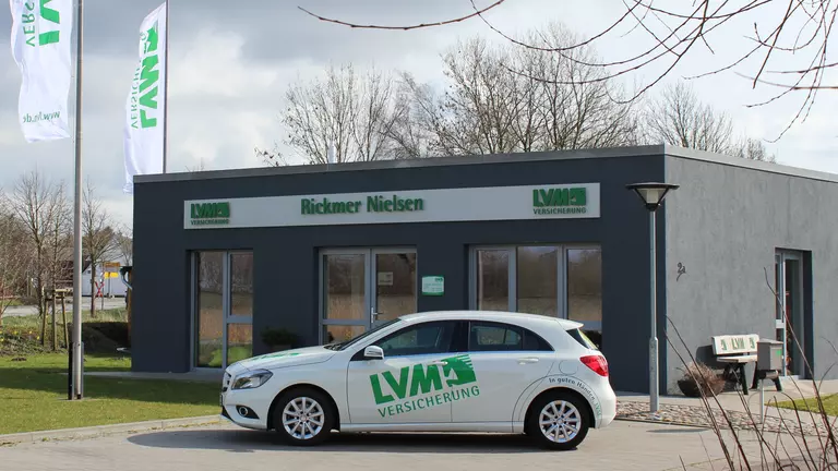 Ich kümmere mich: LVM-Versicherungsagentur Rickmer Nielsen