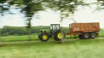 Landwirte - Sie kümmern sich um Ihren Hof - Wir um Ihre Versicherungen