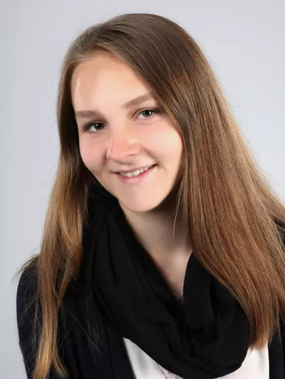 Zoe-Denise Kausch