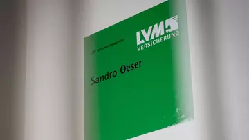 Eröffnung der LVM-Versicherungsagentur Sandro Oeser in Fürth