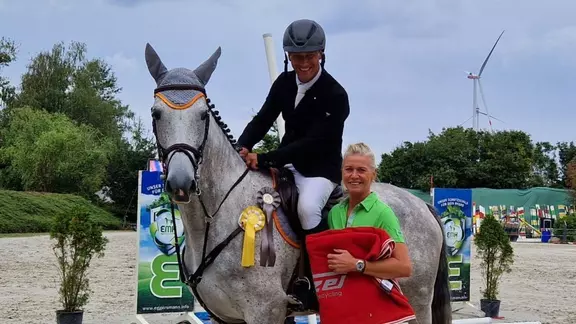 Großes Springturnier Pietzpuhl 2024