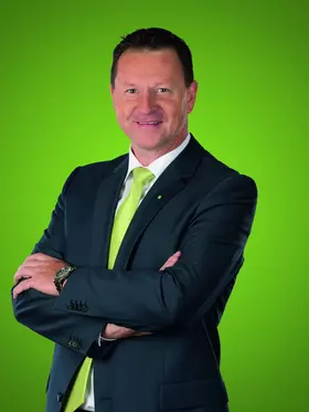 Sven Petzke