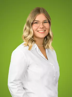 Larissa  Steiner