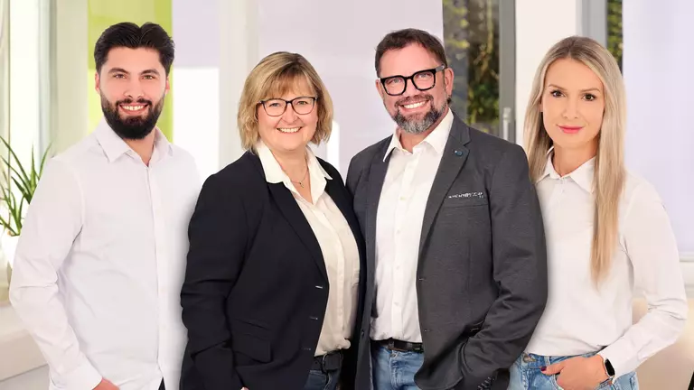 Wir kümmern uns: LVM-Versicherungsagentur Daniela Kirchner