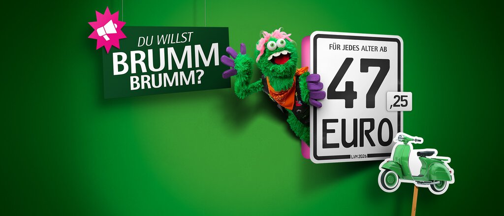 Auf dem Bild steht "Du willst Brumm Brumm?" und ein Kennzeichen für die Mopedversicherung sind abgebildet. Auf dem großen steht "Für jedes Alter ab 47,25 Euro" und ein Roller ist daneben abgebildet. 