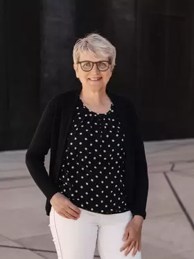 Astrid Wallis