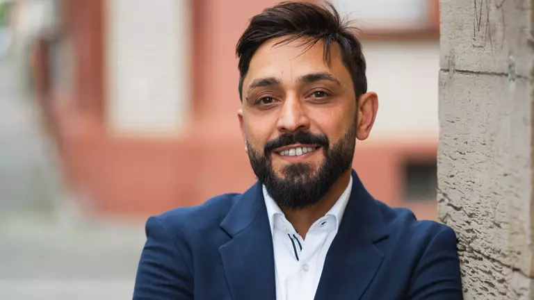 Ich kümmere mich: LVM-Versicherungsagentur Matthias Agirdogan