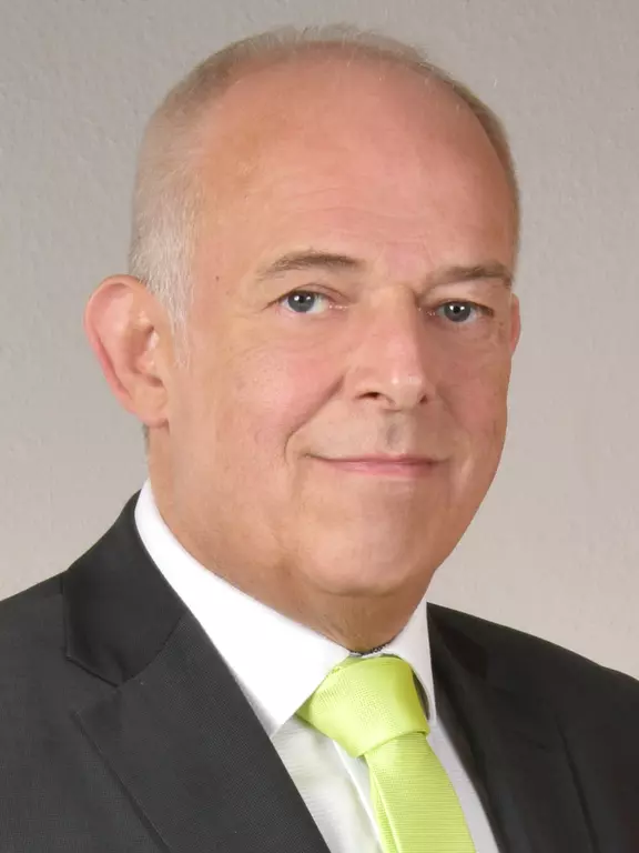 Martin Arnold