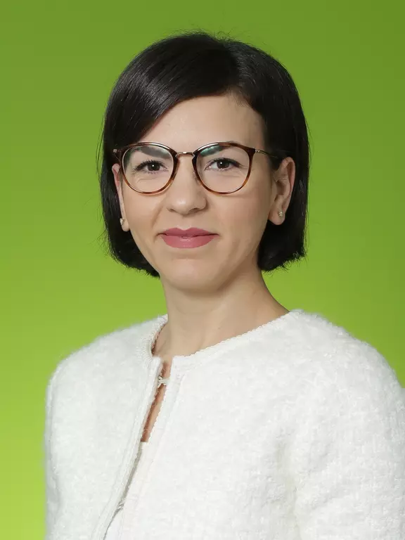 Nil Demir