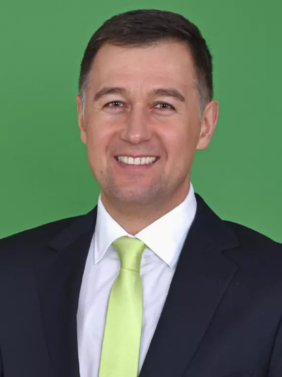 Alexander Schneider