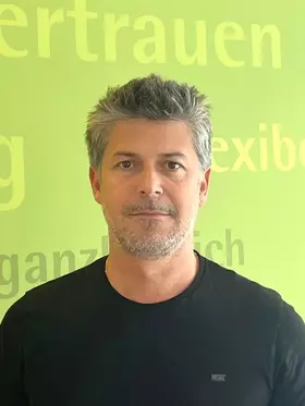 Dejan Pecic
