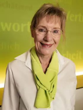 Angela Schüler