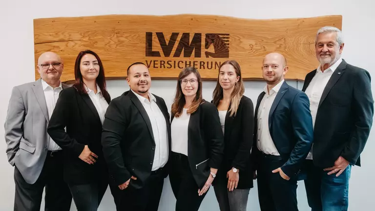 Wir kümmern uns: LVM-Versicherungsagentur Alexander Stoll